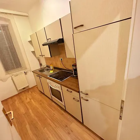 Budget I 24h Self-check-in Apartman